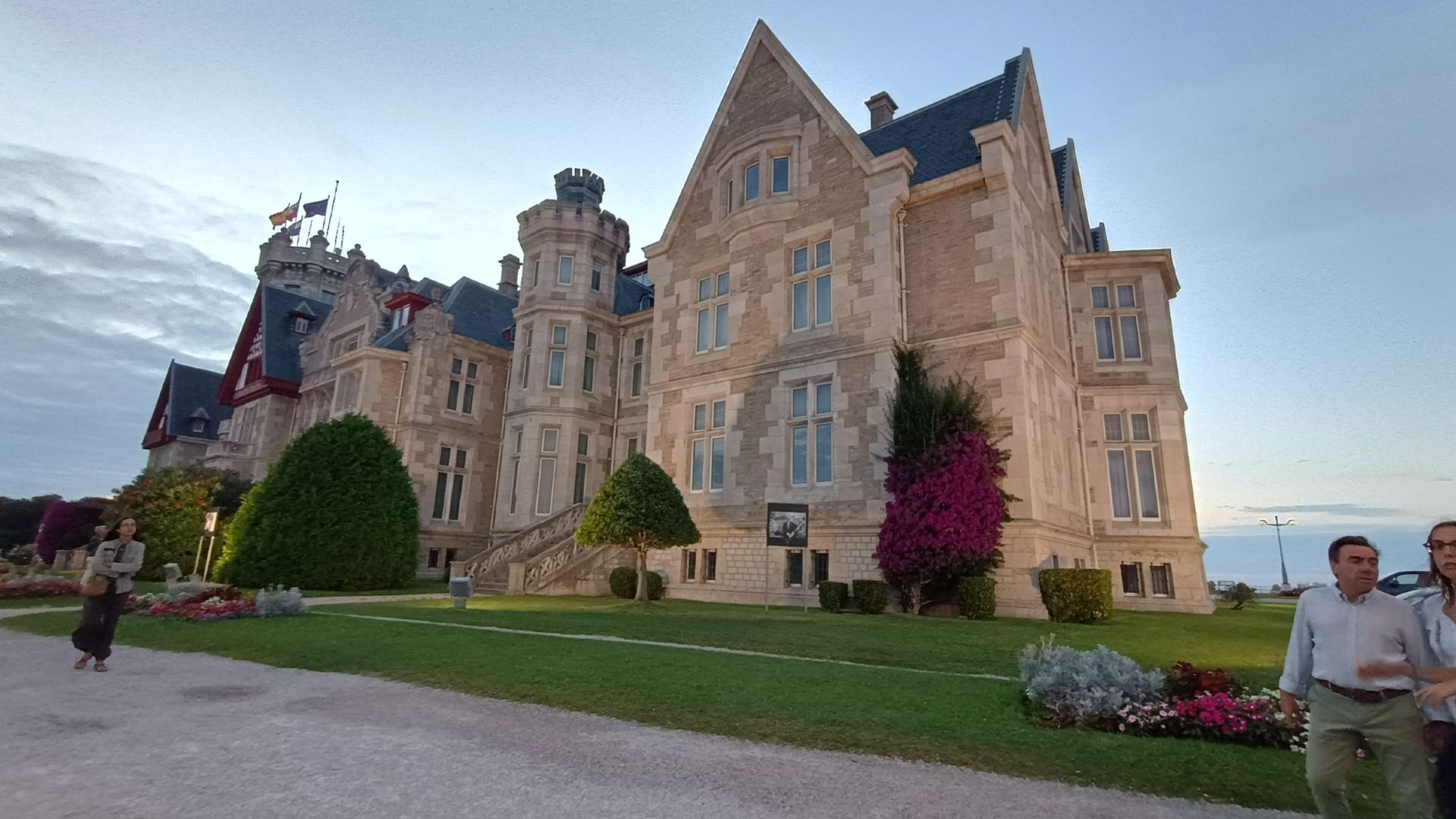 Coastal Charm in Santander! 🌊🏰