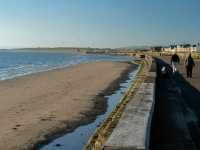 A Nice Walk Along a Beach🏴󠁧󠁢󠁳󠁣󠁴󠁿