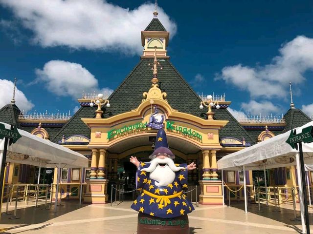 Disneyland in the Philippines!🇵🇭