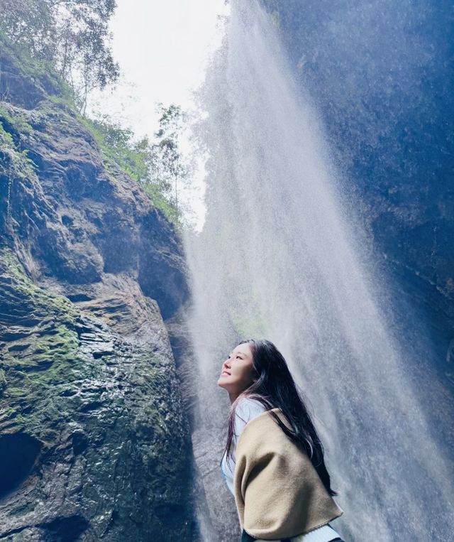 龍水峽地縫 通往地心最深處 驚艷到我了