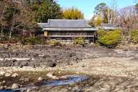 日本伊豆的修善寺：歷史的印記與寧靜的靈地