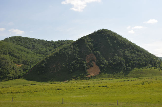 內蒙古·扎魯特旗·罕山·神泉