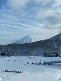 滑雪首選北海道柏悅酒店