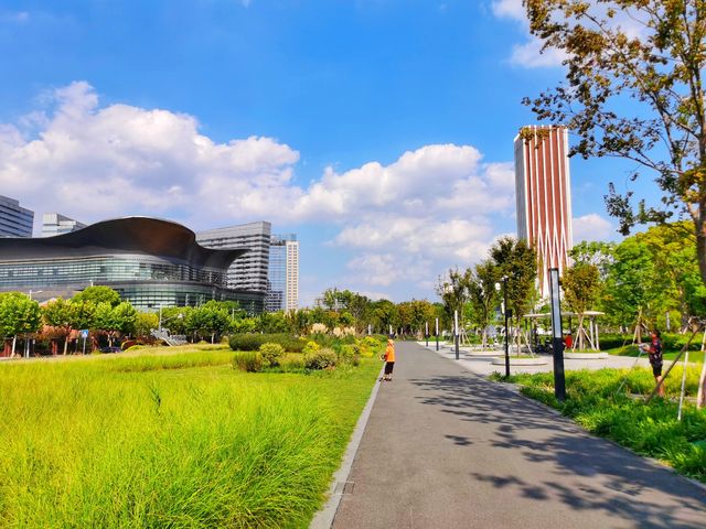 蘇州河畔風景如畫的公園