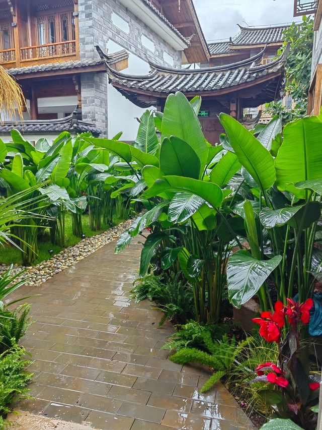 在麗江 | 居然真的住進了莫奈花園裡，美腻啦！