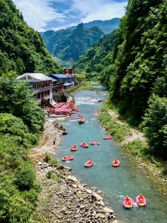 夏日第一漂，宜昌這個漂流我想去10000次
