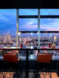 🌟 Saigon's Stellar Stay: Pullman's Luxe Vibes 🌃