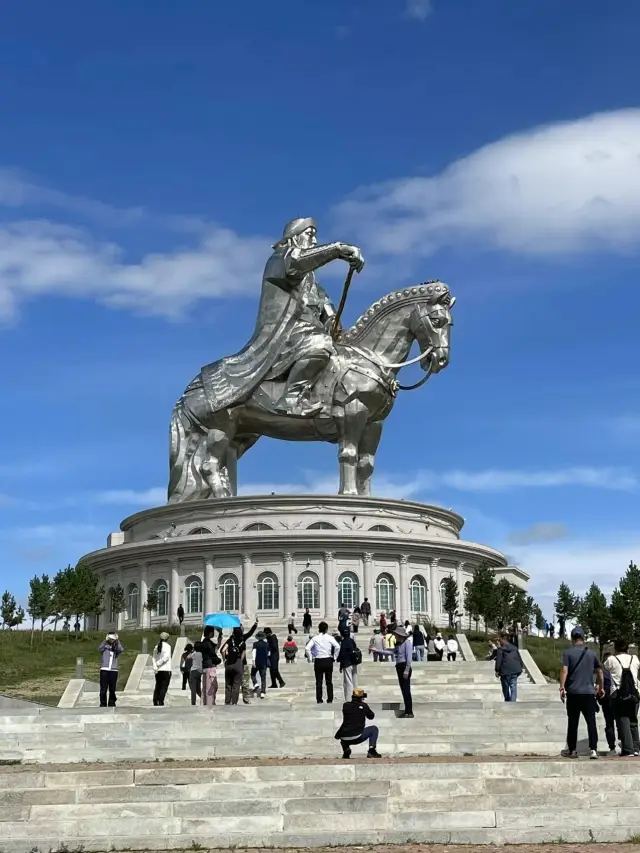 รูปปั้นเจงกีสข่าน มองโกเลีย