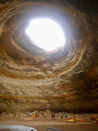 🇵🇹Algarve蔚藍海岸｜鬼斧神工Benagil Cave