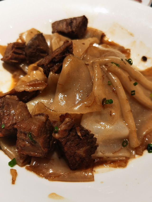 食在順德的特色魚生品鑒~和星盛記。