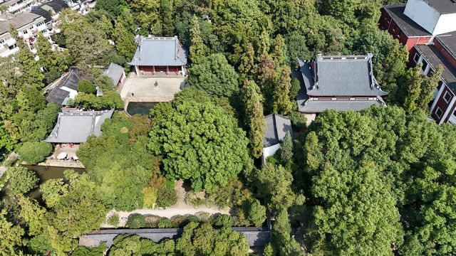 浙江杭州岳王廟。