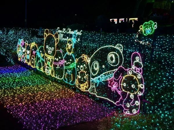 Japan's Sagamiko Sumikko Gurashi Light Show!