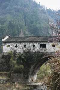 廊橋再夢：一座藏在深山的明代古橋