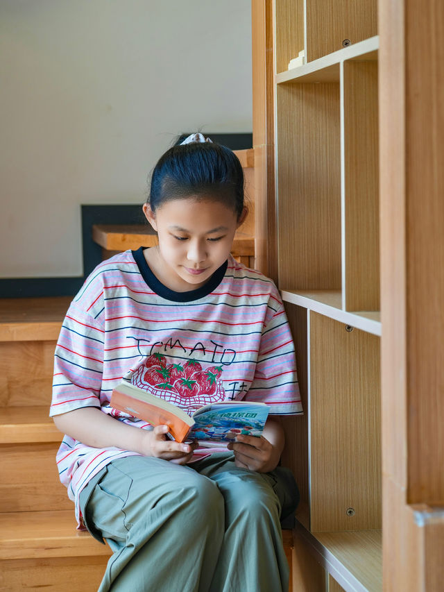 今個夏天，入住自帶5000㎡遊樂場嘅小學校！