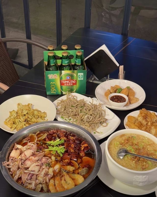 呢間私房菜，帶我一口穿越到美食天堂！