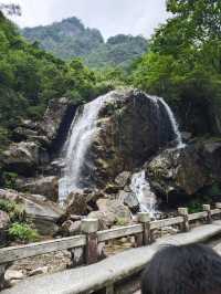 宜春明月山｜硒泉煮月溫禪骨 雲梯漫步叩天扉