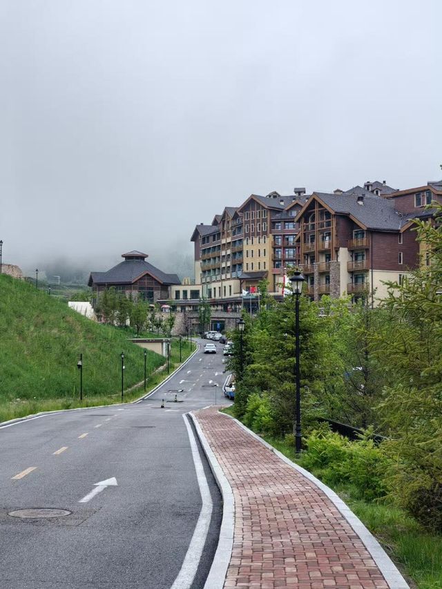 崇禮逃離40°嘅北京1.5h直達小阿爾卑斯