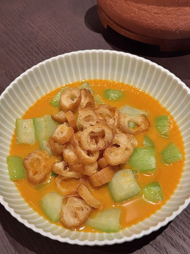 南京新開嘅！炭火慢燉出嚟嘅細個味道！