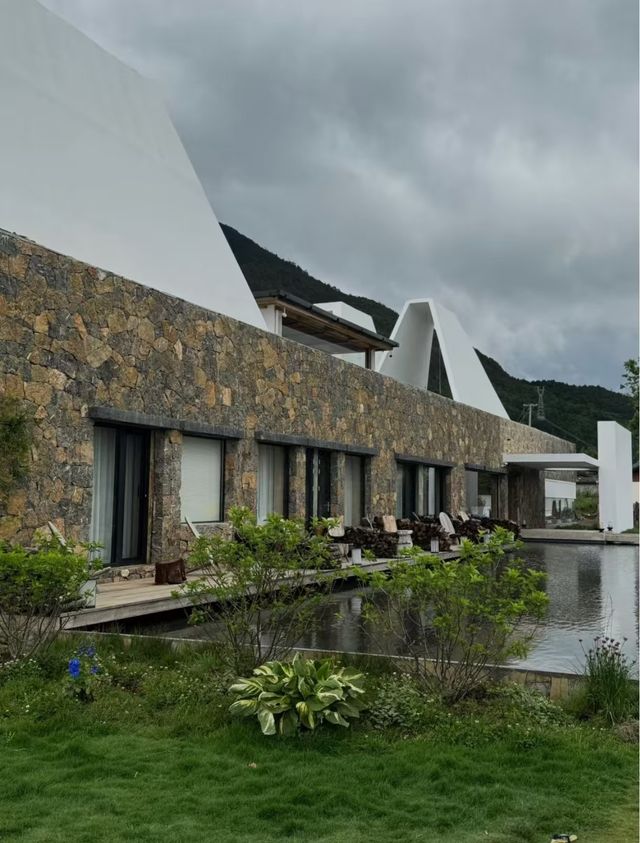 麗思漫·溯野｜麗江文海雪山下的避世酒店