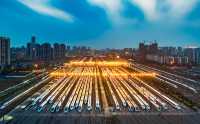 成都加開多班前往黃龍九寨同青城山嘅列車