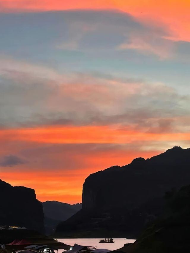 貴陽周邊小眾寶藏地 | 清鎮鴨甸河