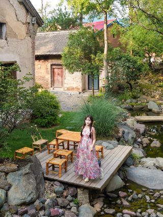 The much-asked-about Luanchuan Baiyanshi Village is perfect for a retirement-style vacation!