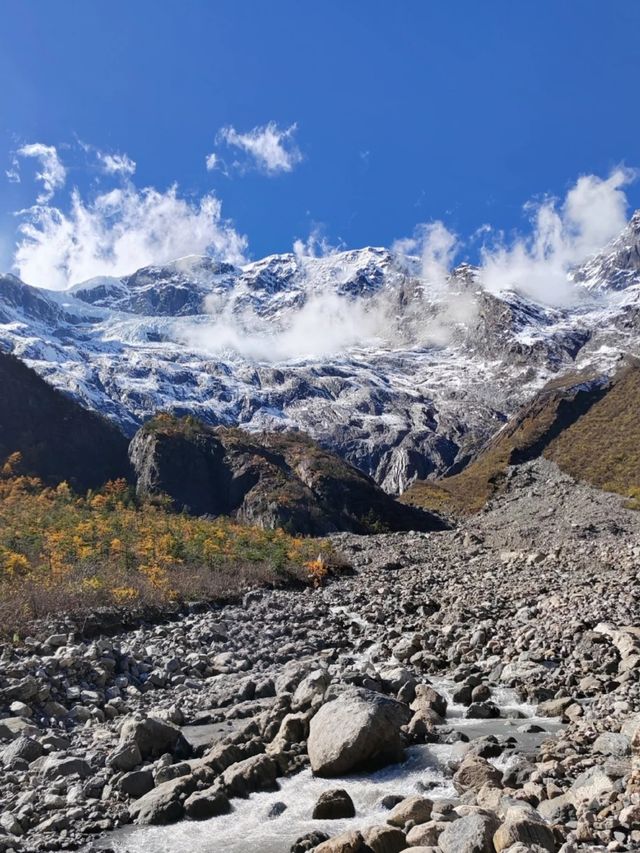 哇塞…徒步遇到這風景跟畫有什麼區別