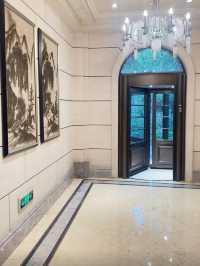 全球只有六家的索菲特傳奇酒店,中國唯一一家索菲特傳奇酒店。位置很好找,西安地鐵1號線五路口站F西南口