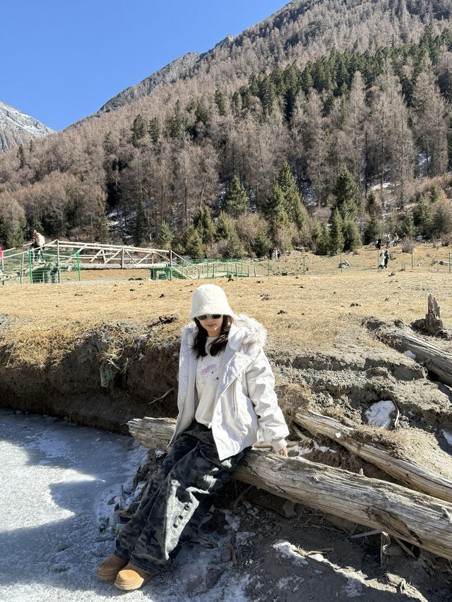 川西絕美理小路一日遊藍冰雪山治癒打工人！