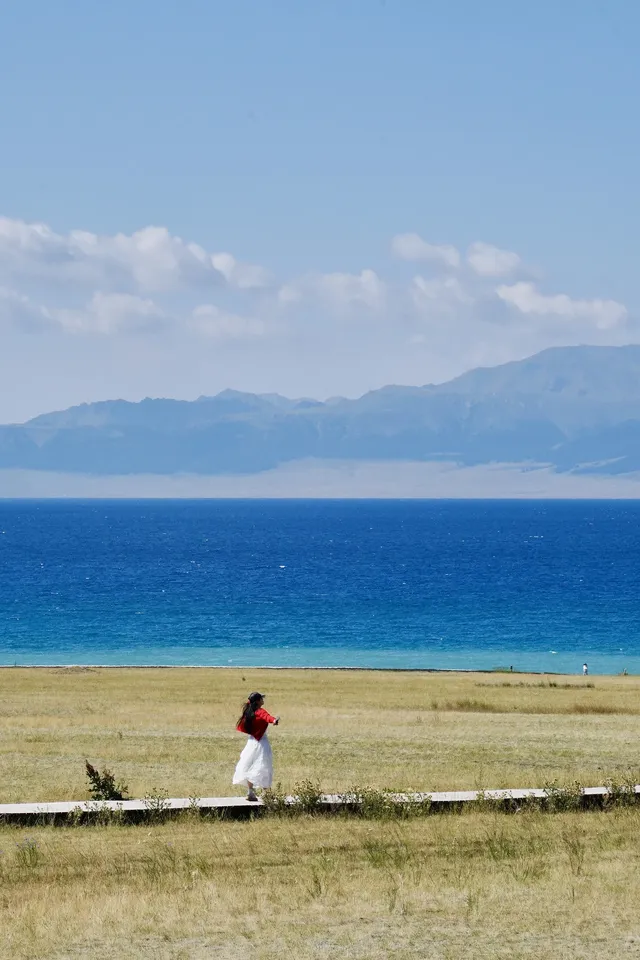 去見賽里木湖，我會用跑的🩵