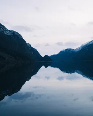 ฮาร์ดังเกอร์ฟยอร์ด: ศิลปะแห่งพื้นที่ว่างเปล่าในฤดูหนาวของนอร์เวย์