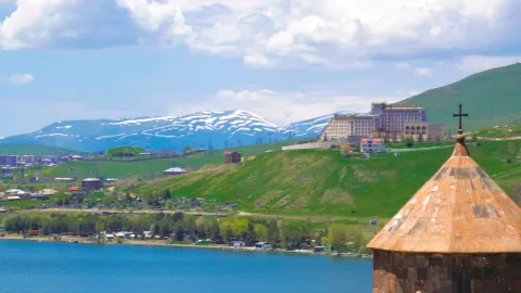 In Armenia, there is a hidden little Lake Sailimu — traveler post in Sevan