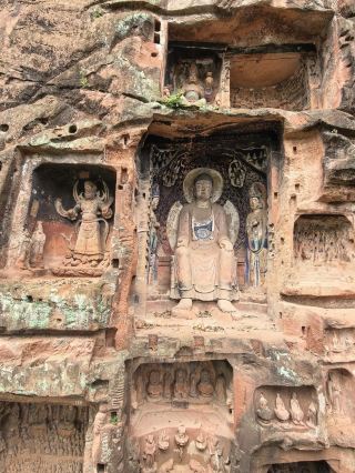 Jiajiang Thousand Buddha Cliff | An underrated, millennium-old riverside cliff carving