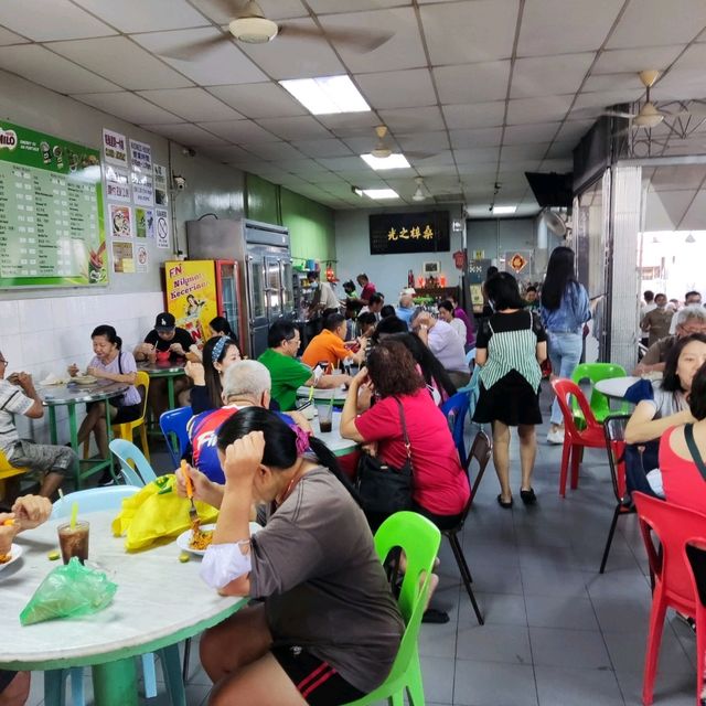 Traditional Wah Meng Cafe Ayer Itam Market 
