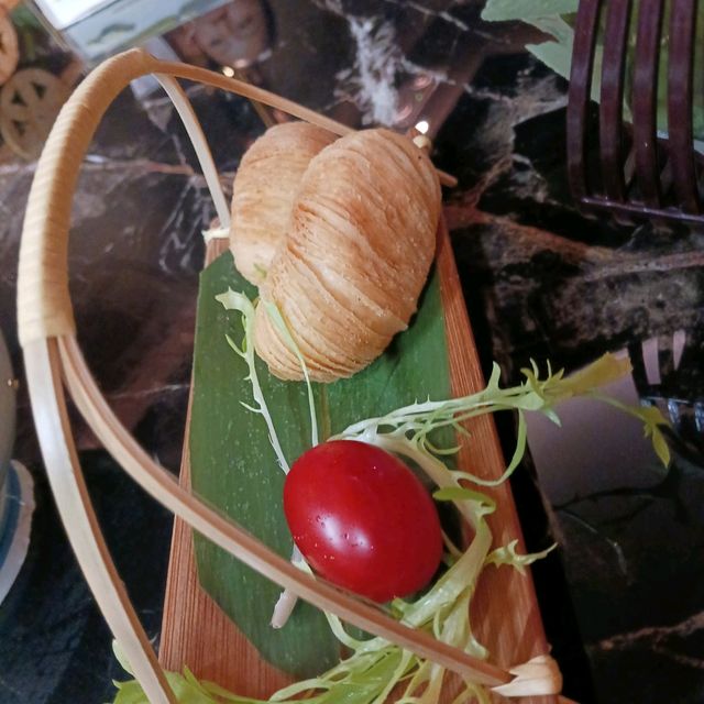 上環全新鳳城餐廳,兔年開年,新年早茶! 上環全新鳳城餐廳,兔年開年,新年早茶!