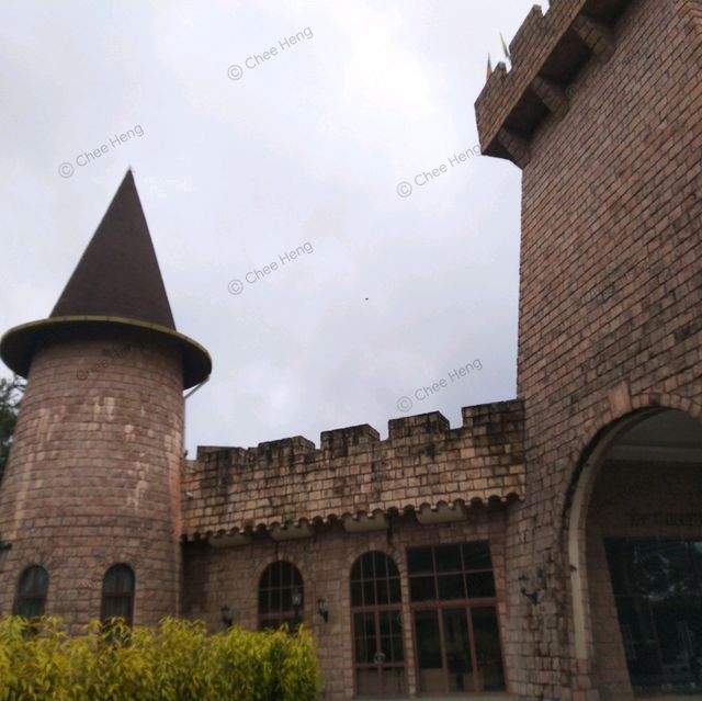 Visit to Colmar Malaysia (French Village)
