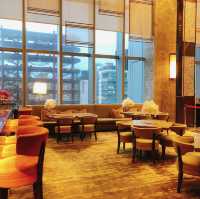 🌮🍸台北打卡飯店📍 THE LOUNGE 大廳酒吧-台北六福萬怡酒店