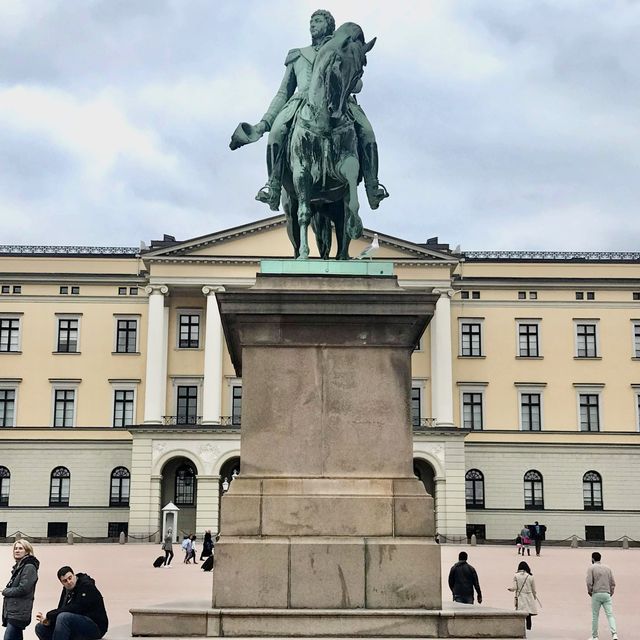 The Royal Palace - Oslo, Norway