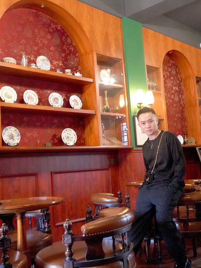 超有老上海復古法國味道的老店「伊樓咖啡館」