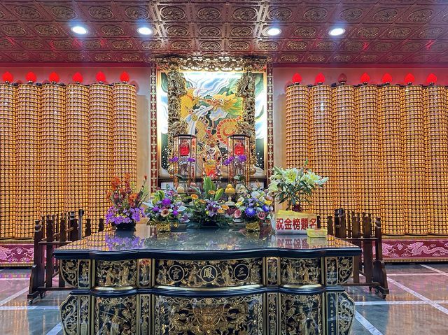 Sanfeng Temple วัดงามยามค่ำคืน