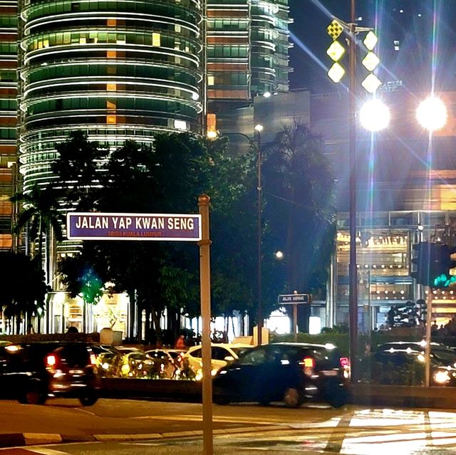 Sky Monster Petronas Twin Tower AKA KLCC