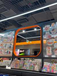 深圳精品文創小店🤩特色裝修😎超多店內打卡位😍吸睛橙色🤫蕃茄口袋