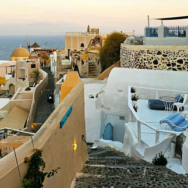 AUTHENTIC CYCLADIC BEAUTY OF OIA, SANTORINI!