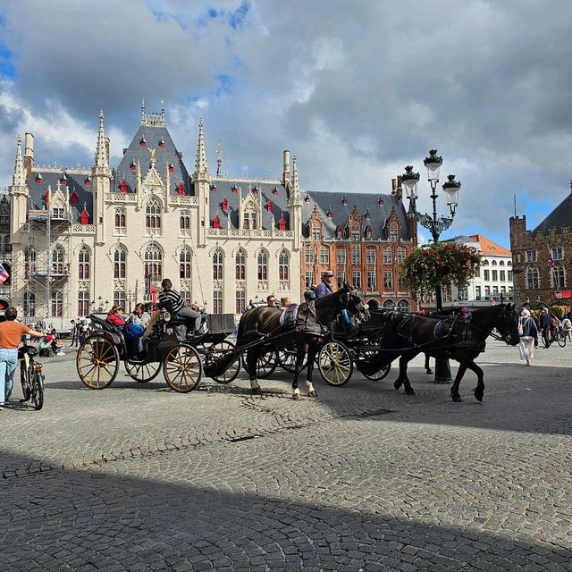 Brugge and Bruges.