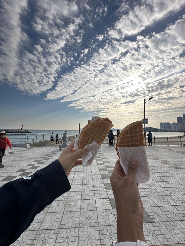 Haeundae - Peaceful Moments at the Beachside