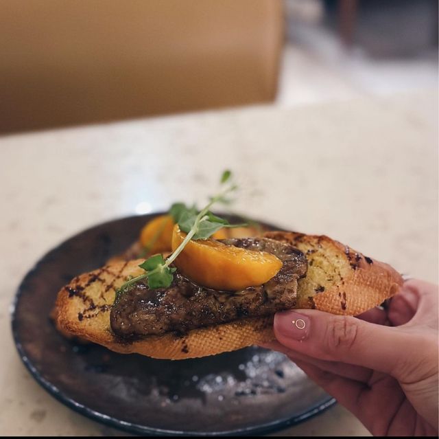 🌟木系舒適Café • 足料龍蝦意粉卷🌟 