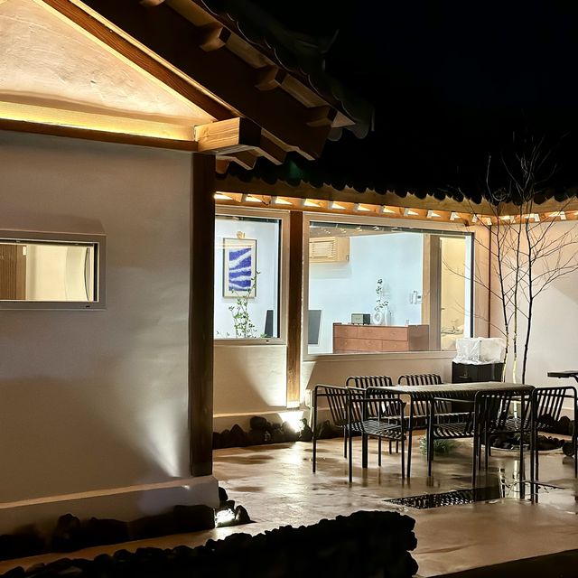전주 한옥마을을 연상시키는 독채숙소