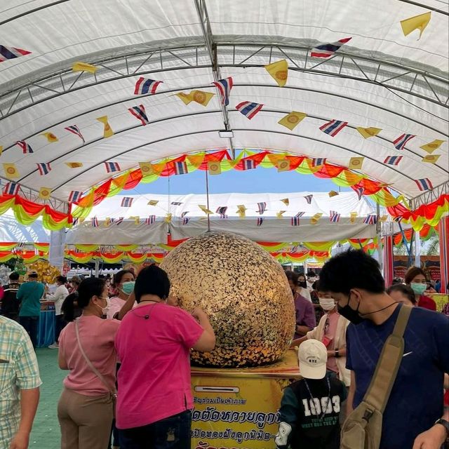 ทำบุญกันต่อเลยจร้า  สายมูต้องตามมานะ