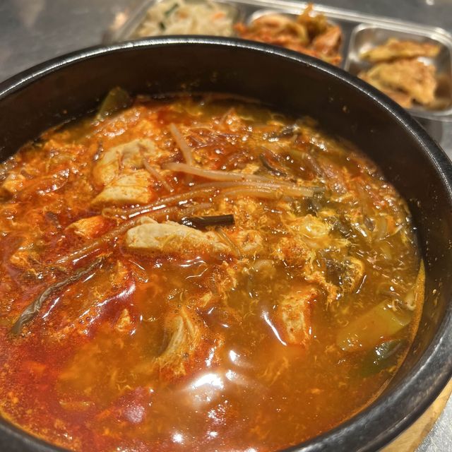 【梅田・韓国グルメ】駅近のバルチカで食べる韓国グルメランチ