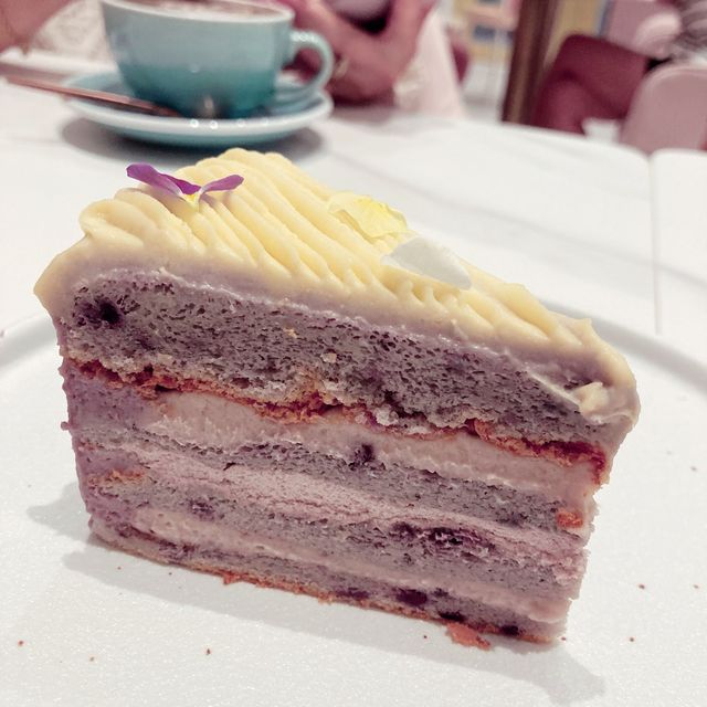 K. PATISSERIE is Pretty in PINK!